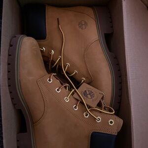 Brand New Timberland Boots Never Worn